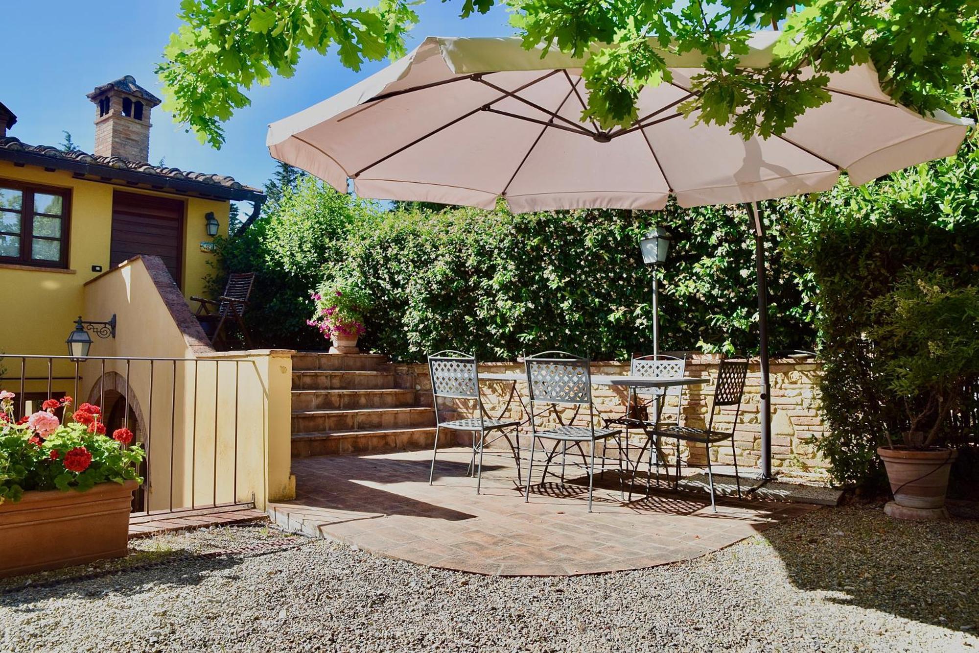 Relax In Chianti Il Borgo 8 Daire Montespertoli Dış mekan fotoğraf