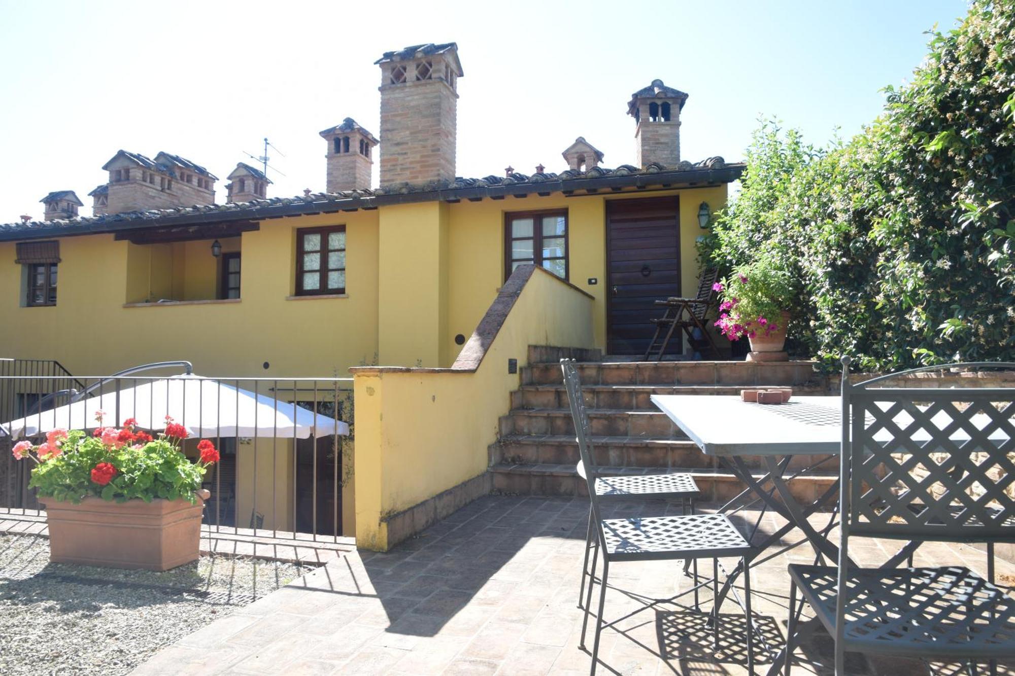 Relax In Chianti Il Borgo 8 Daire Montespertoli Dış mekan fotoğraf